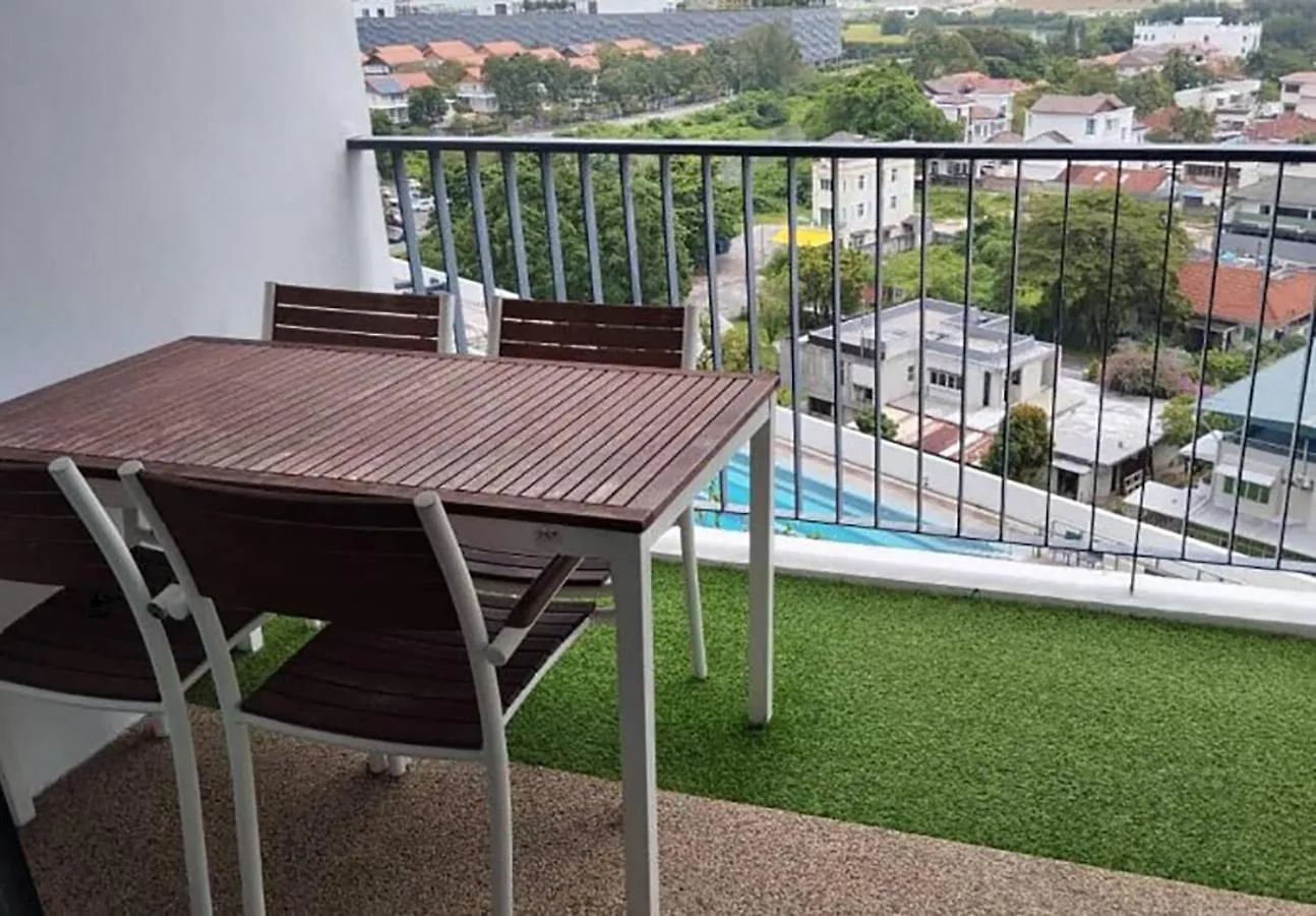 北欧ing风格豪华日出海景套房 Nordic Ing Luxury Seaview Suite Tanjung Tokong Apartment
