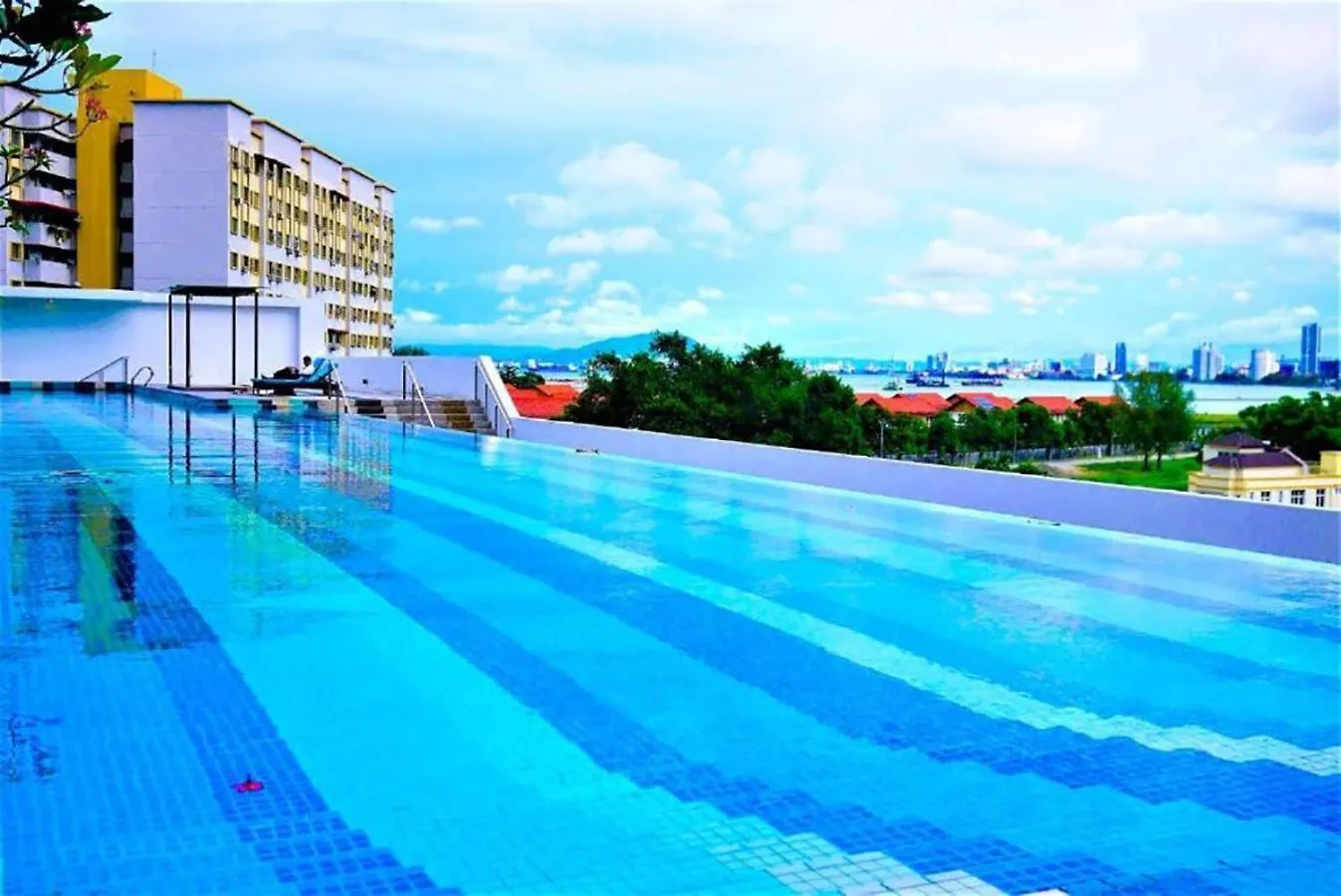 Apartment 北欧ing风格豪华日出海景套房 Nordic Ing Luxury Seaview Suite Tanjung Tokong